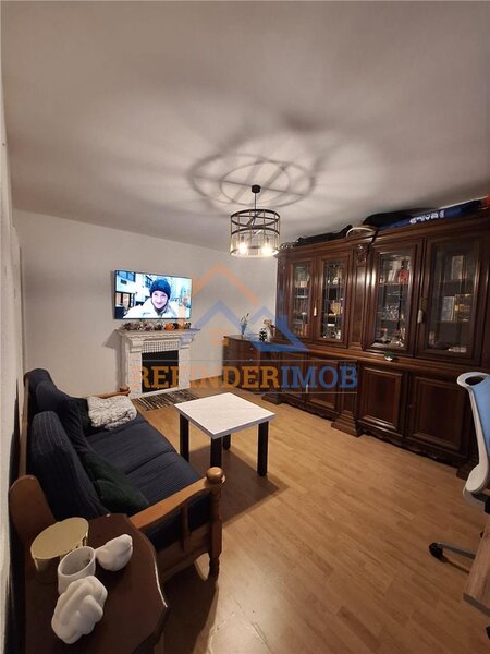 Rahova,Petre Ispirescu, vanzare apartament 3 camere.