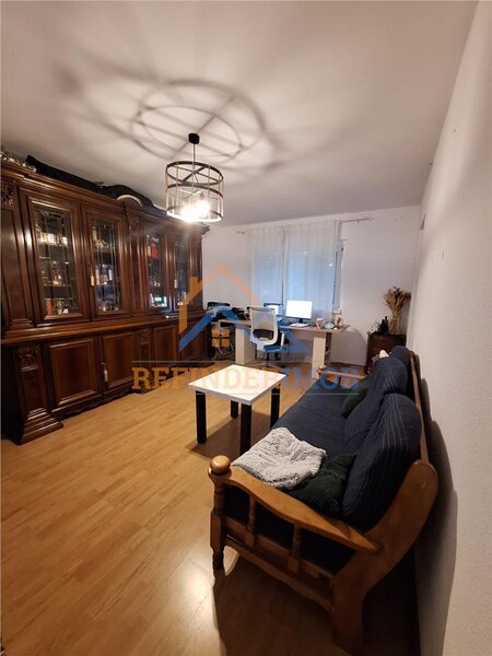 Rahova,Petre Ispirescu, vanzare apartament 3 camere.